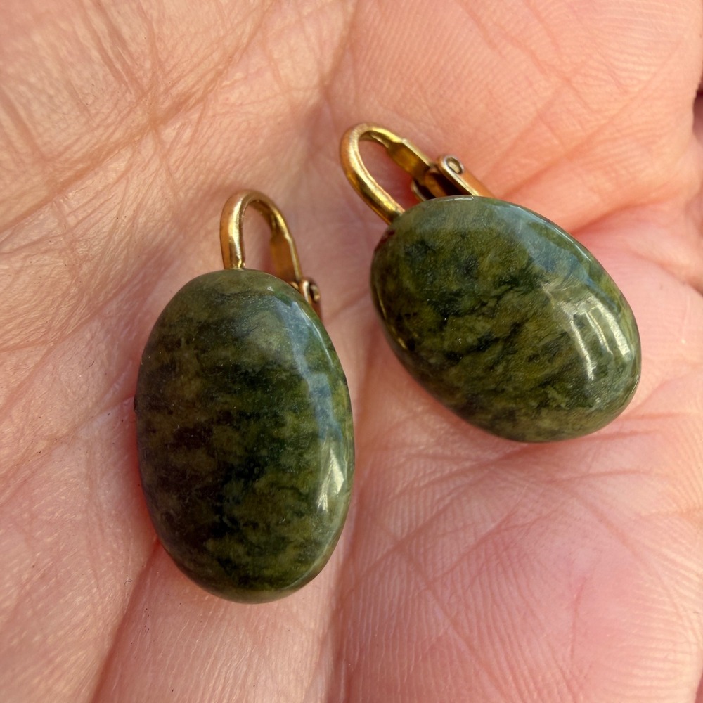 Vintage Green Stone Oval Cabochon Clip On Earrings Gold Tone Lever Back